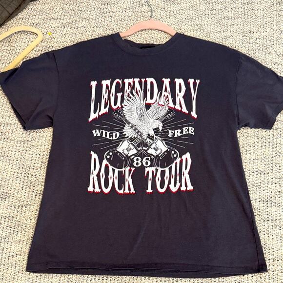 Streetwear Society Tops - Legendary Wild Free Rock Tour 86’ Streetwear Society Charcoal Tee sz S